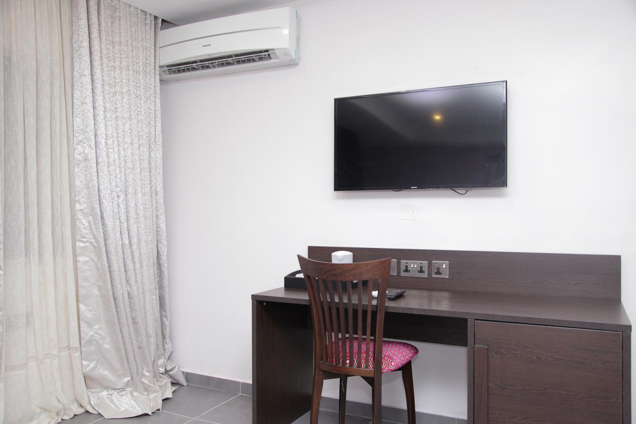 เดอะ นุก โฮเต็ล Hotel ลากอส ภายนอก รูปภาพ