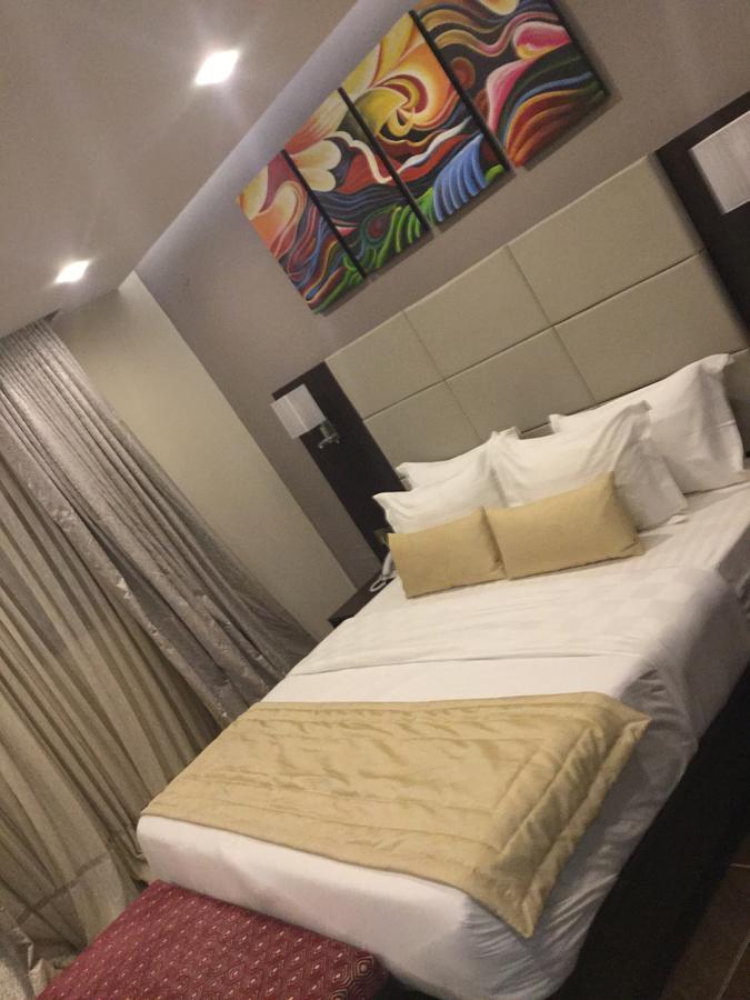 เดอะ นุก โฮเต็ล Hotel ลากอส ภายนอก รูปภาพ