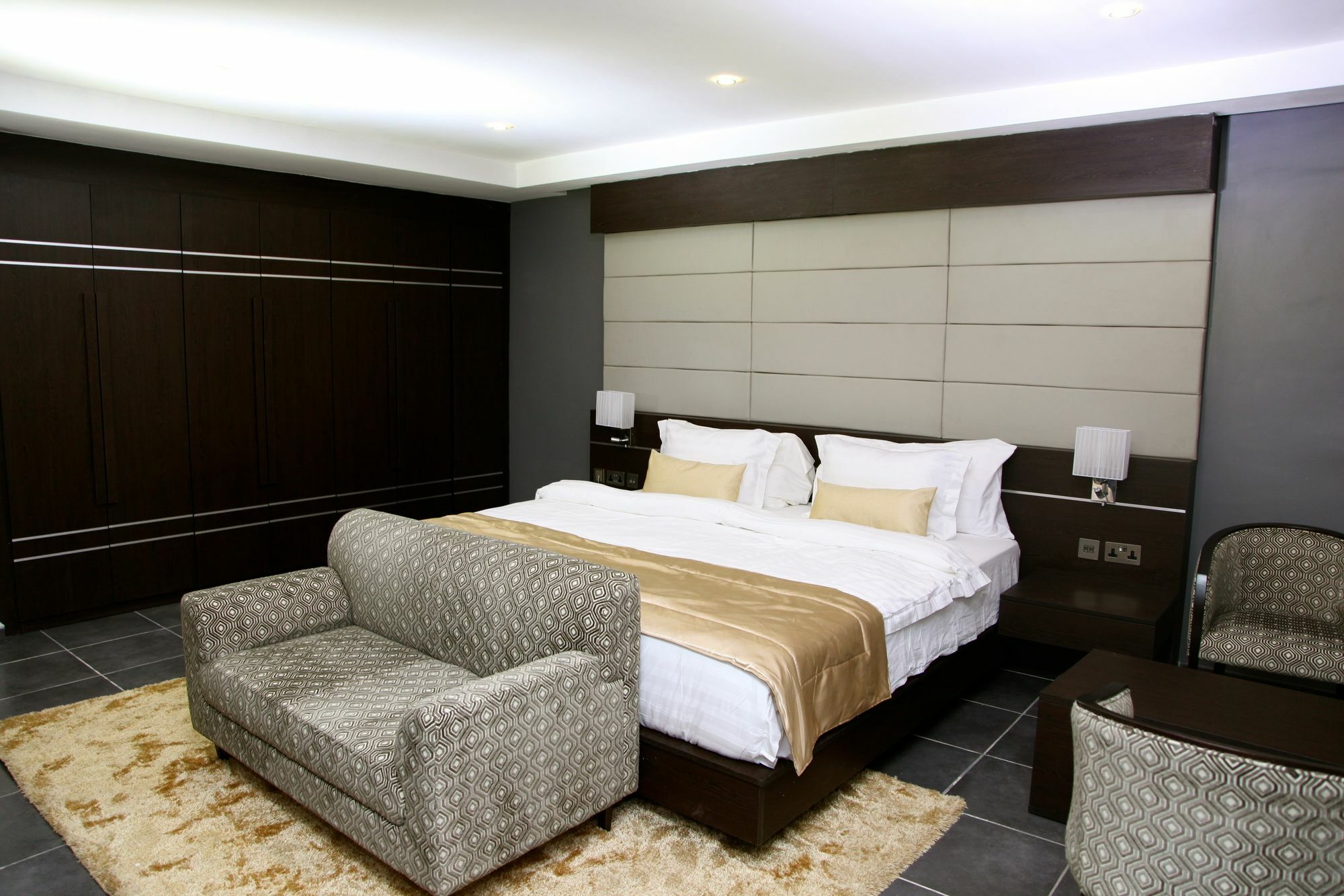 เดอะ นุก โฮเต็ล Hotel ลากอส ภายนอก รูปภาพ